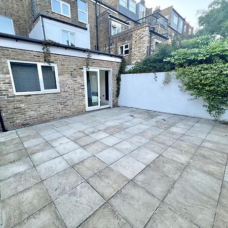 Charming 3-Bed Flat In Shepherds Bush - Sleeps 9 London Exterior photo